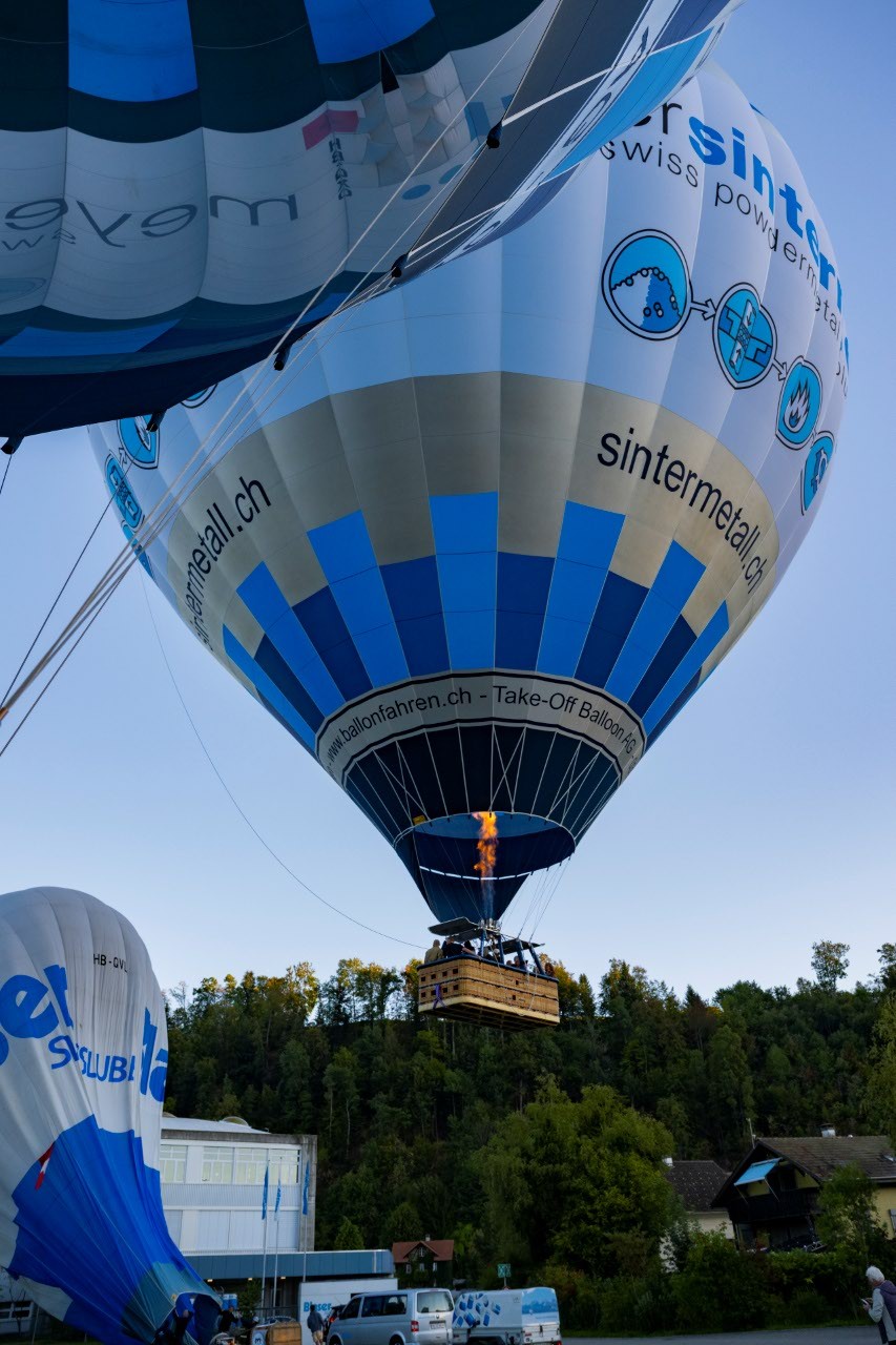 Tiefbohrbär, Betriebsausflug – Ballonfahrt