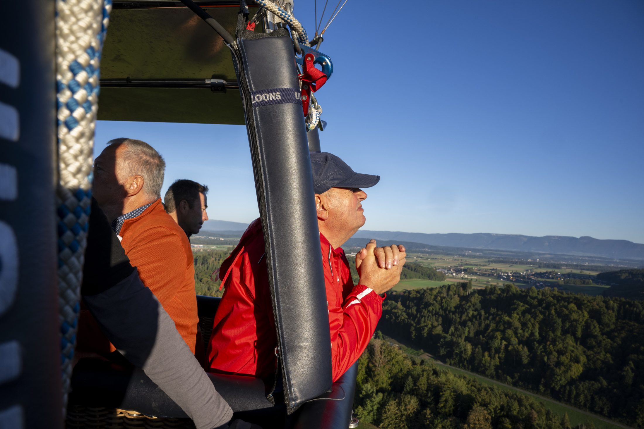 Tiefbohrbär, Betriebsausflug – Ballonfahrt
